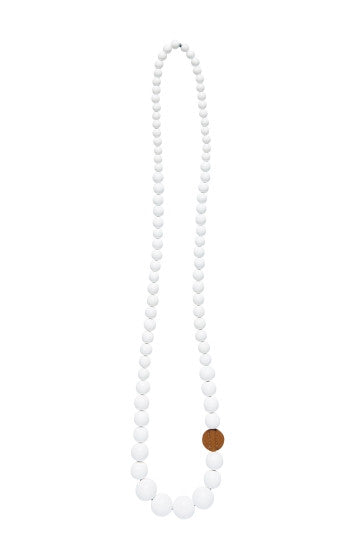Elk Leather Graduate Resin Necklace - White